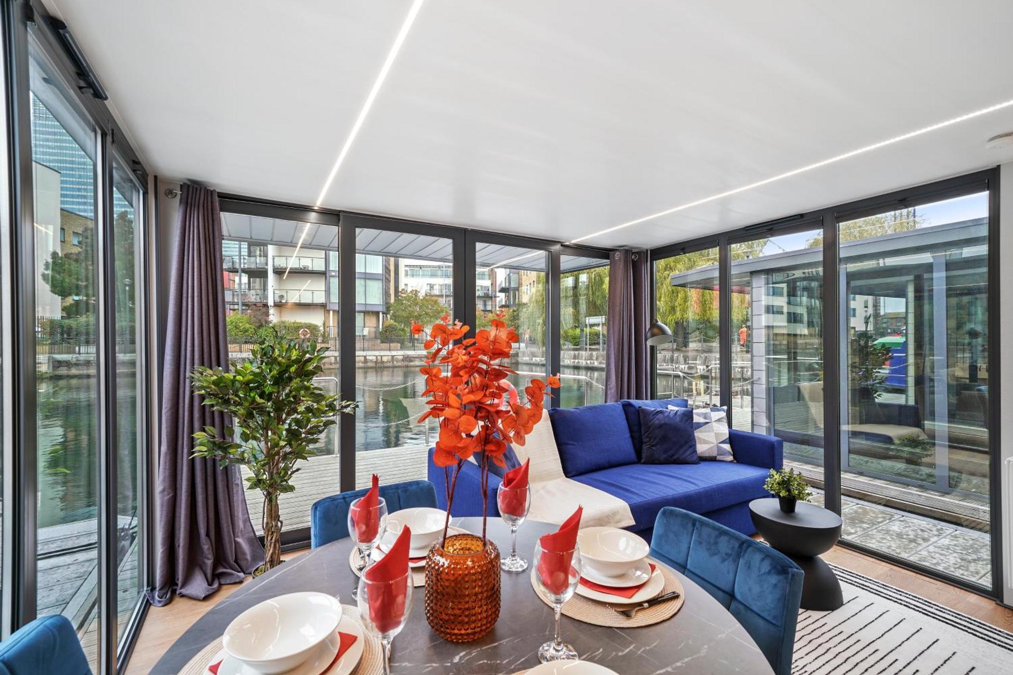 Unique Water Lodge In London - Sleeps 6 Екстер'єр фото