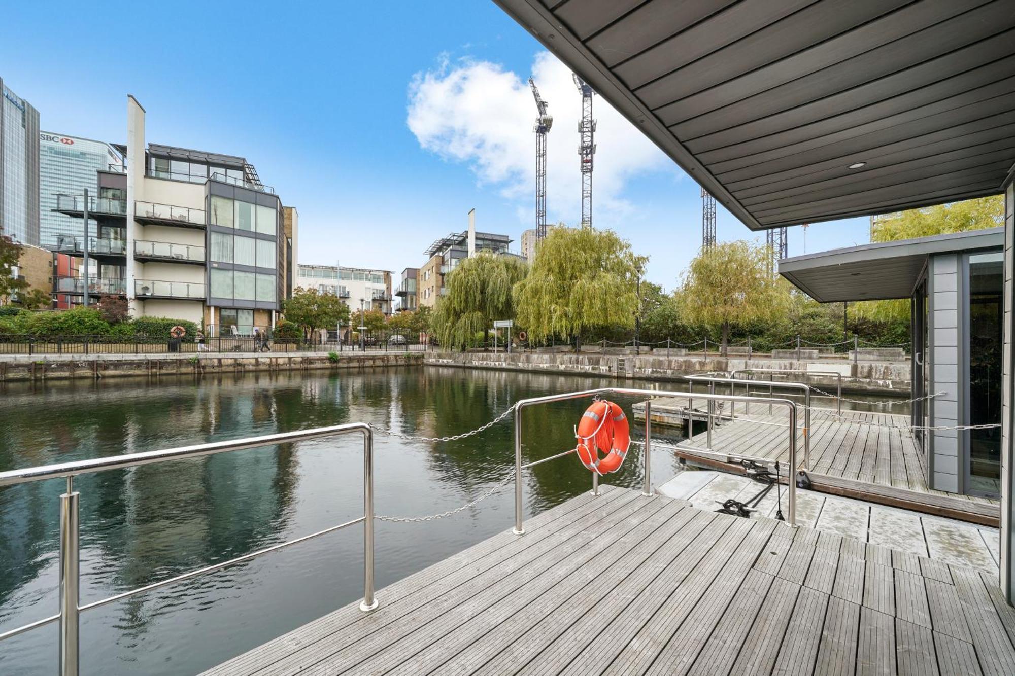 Unique Water Lodge In London - Sleeps 6 Екстер'єр фото